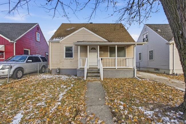 Primary Photo - 9614 Schaefer Hwy