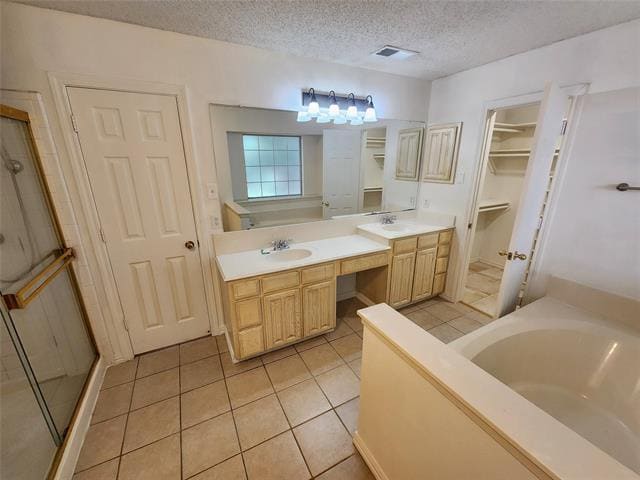 Building Photo - 2131 Ridgecliff Dr