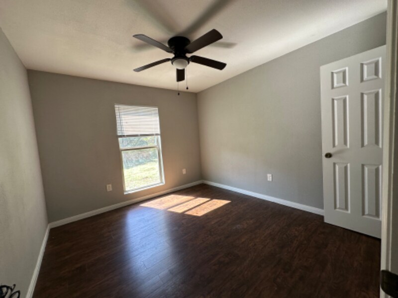 Building Photo - 3017 FM 2280