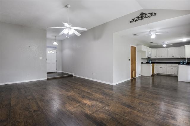 Building Photo - 1601 Arlington Dr