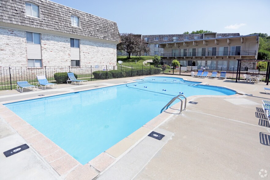 Pinehill Park 1307 Galvin Rd Bellevue NE 68005 Apartment Finder