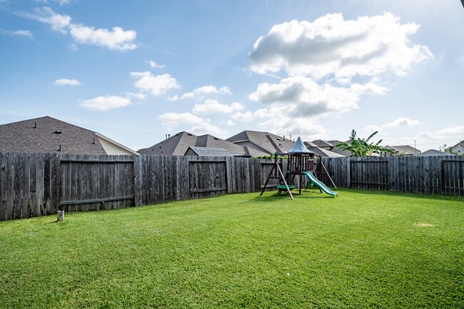 Building Photo - 4431 Ambrosia Ln