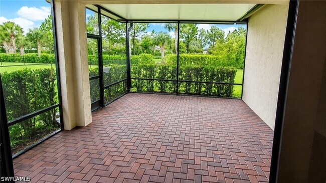 Building Photo - 5245 Marano Dr
