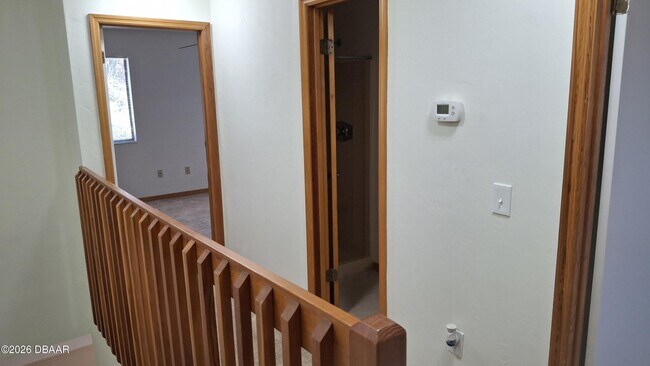 Building Photo - 1302 Deer Springs Rd