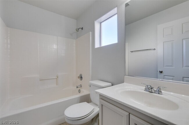 Building Photo - 868 Blue Rosalie Pl