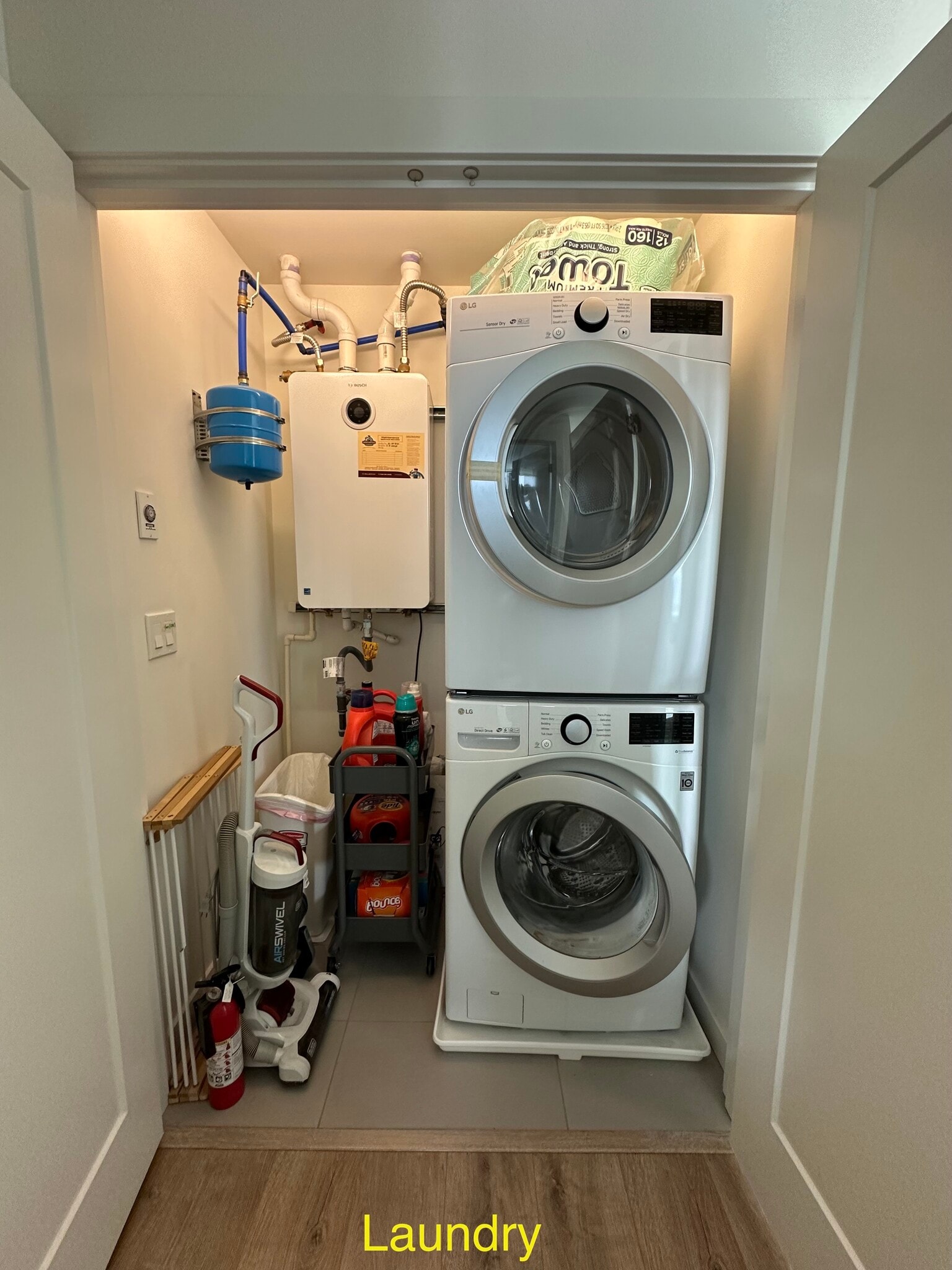 Building Photo - 1724E 11th Ave