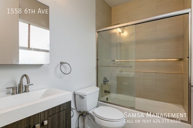 Building Photo - 1558 6th Ave