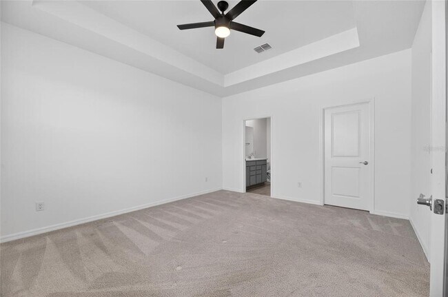 Building Photo - 2425 Bending Bonsai Dr