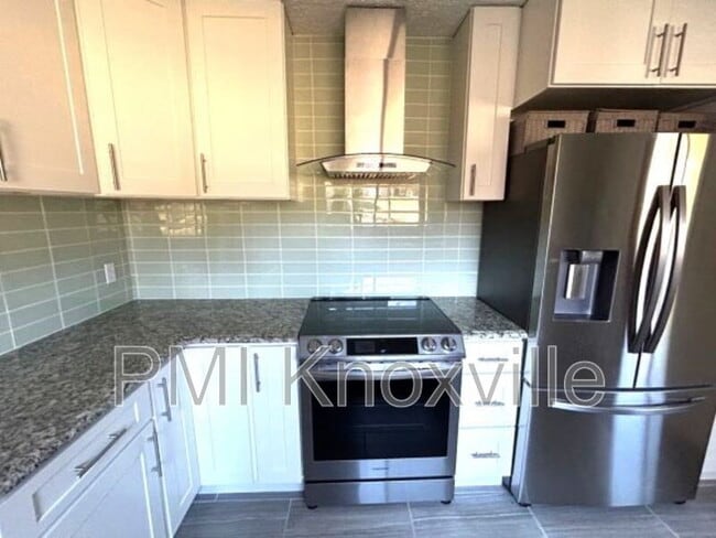 Building Photo - 4308 Lonas Dr