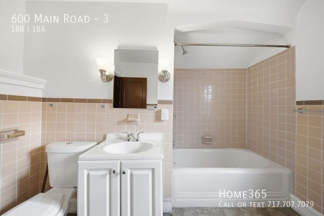 Building Photo - 600 Main Rd