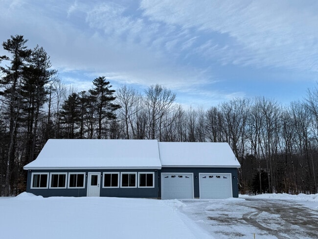 Building Photo - 4 Mellow Hill