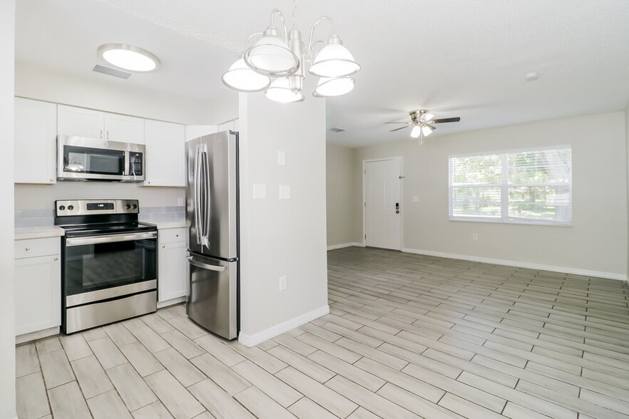 Building Photo - 4125 Chowen Dr