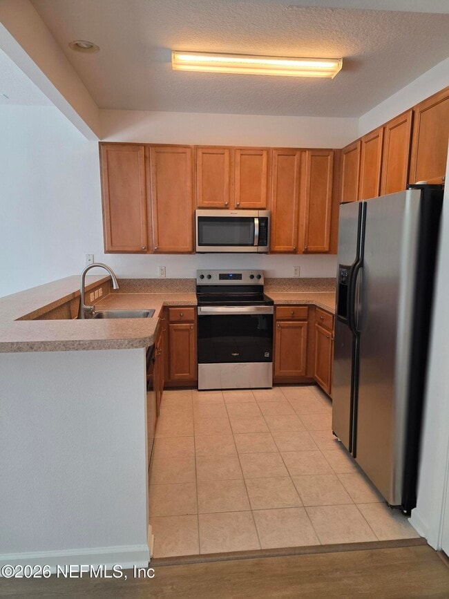 Building Photo - 5717 Parkstone Crossing Dr