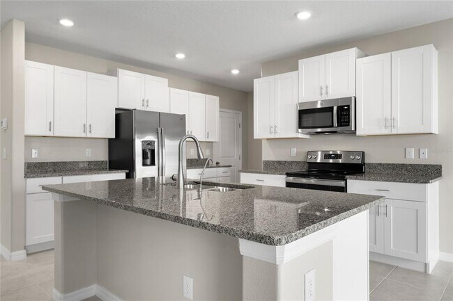 Building Photo - 15312 Miller Creek Dr