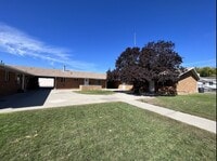 Building Photo - Golden Ridge Apartments