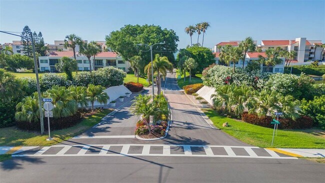 Building Photo - 5825 PUERTA DEL SOL Blvd