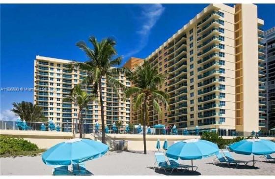 Building Photo - 2501 S Ocean Dr