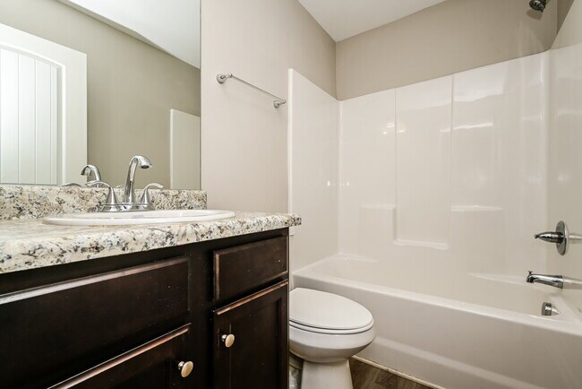 Building Photo - 706 Galveston Way