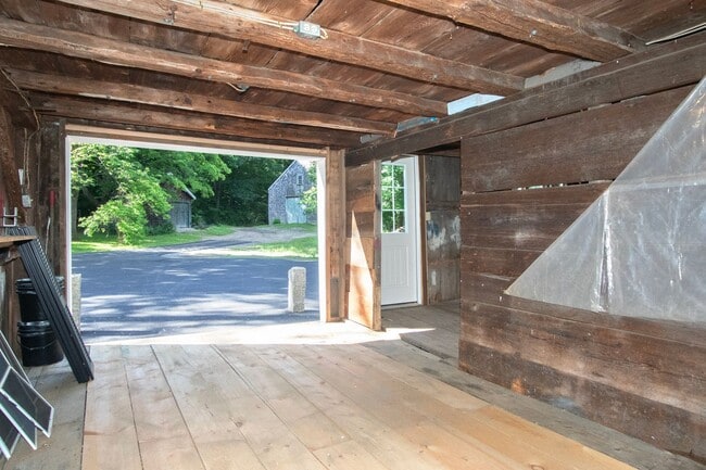 Building Photo - Amazing, Rarely Available Farmhouse with Carriage House and Garage