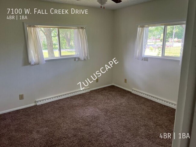 Building Photo - 7100 W Fall Creek Dr