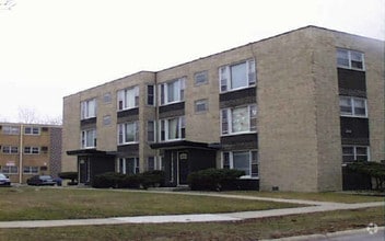 Building Photo - Riverdale Apartments