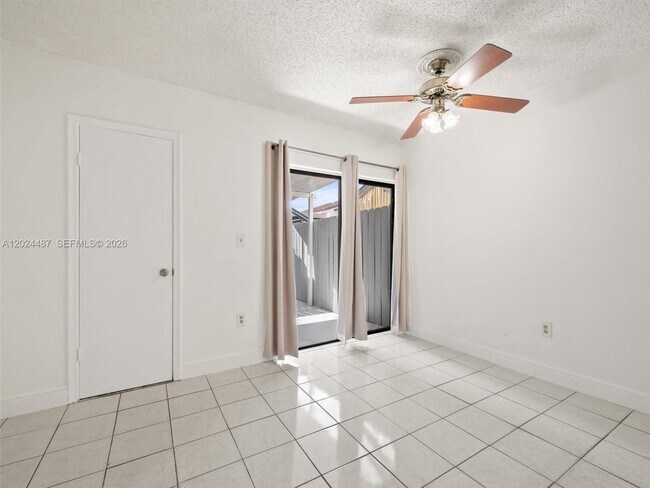 Building Photo - 5437 W 21st Ave