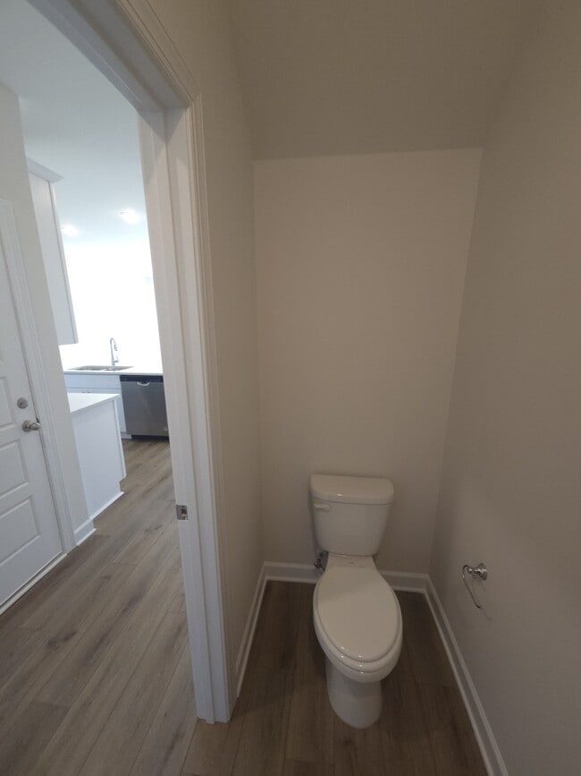 Building Photo - 2 Rockshire Trl