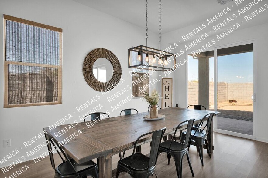 Building Photo - 22700 E Arroyo Verde Dr