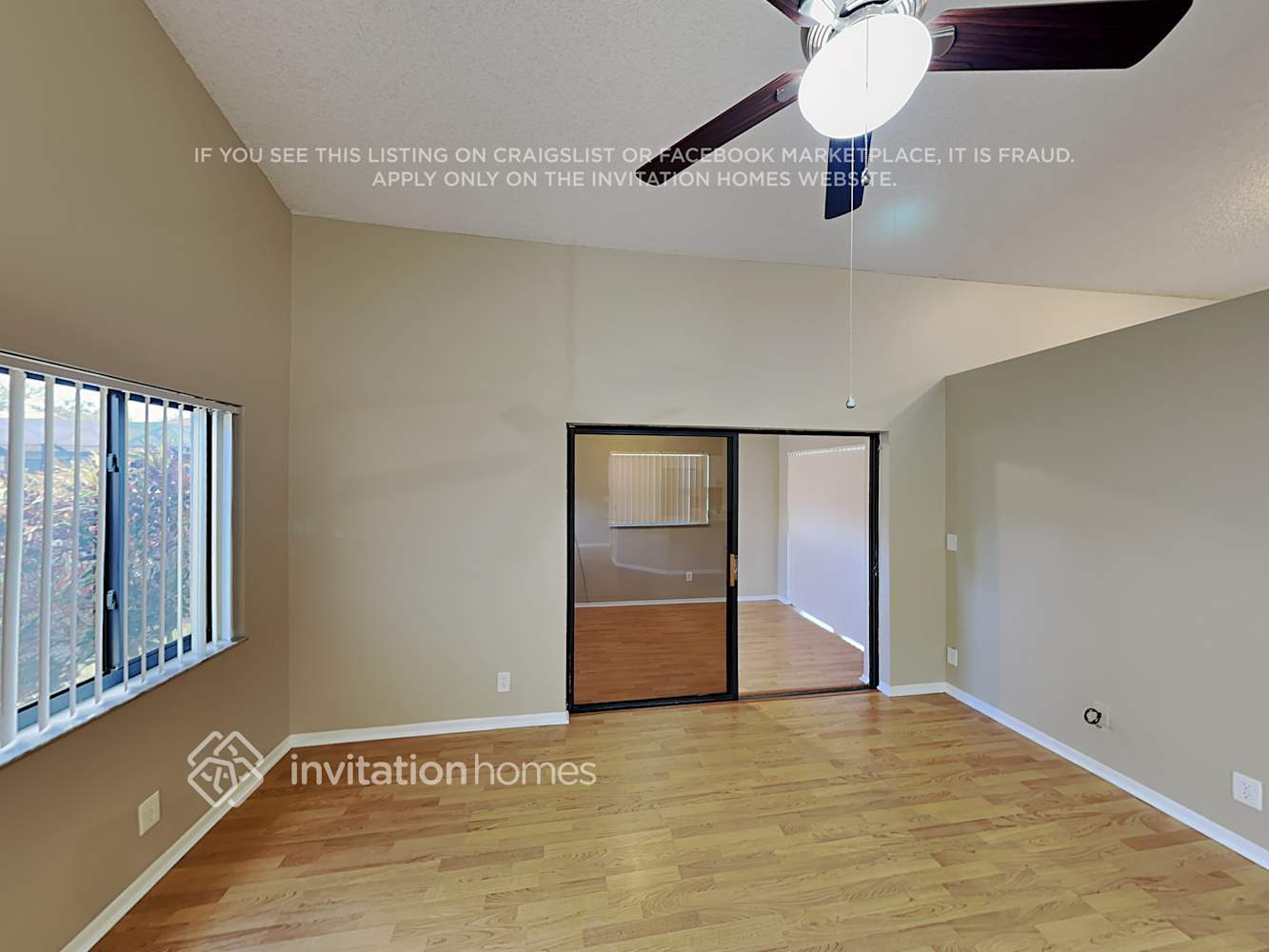 Building Photo - 5112 NW 49th Ave