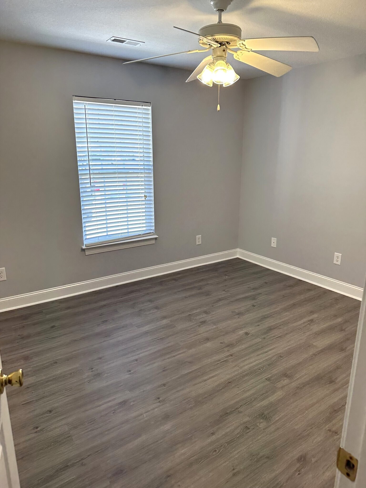 Building Photo - 3808A Palmer Dr