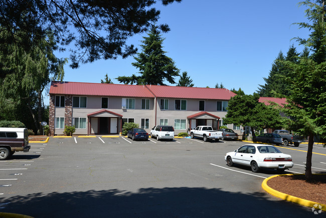 Building Photo - Carriage Apartments