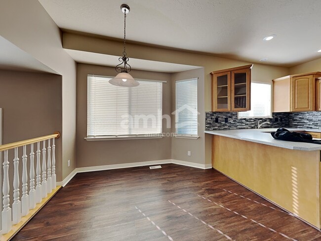 Building Photo - 4049 W Cimarron