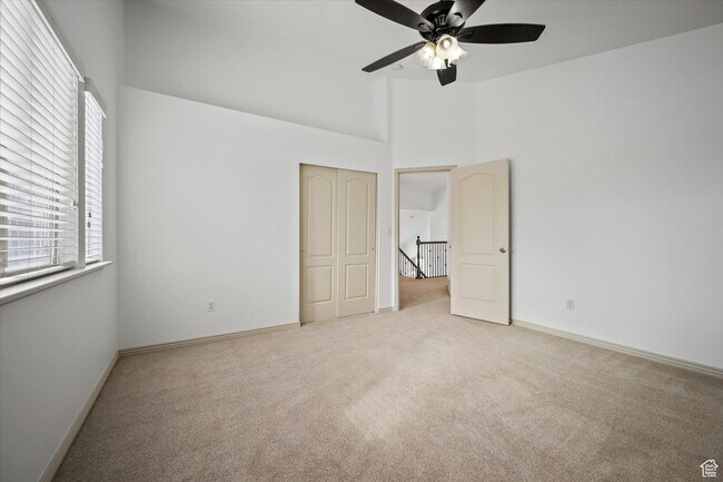 Building Photo - Amazing Cottonwood Heights 4bd/3ba home! G...