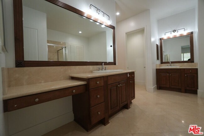 Building Photo - 20451 Via Sansovino