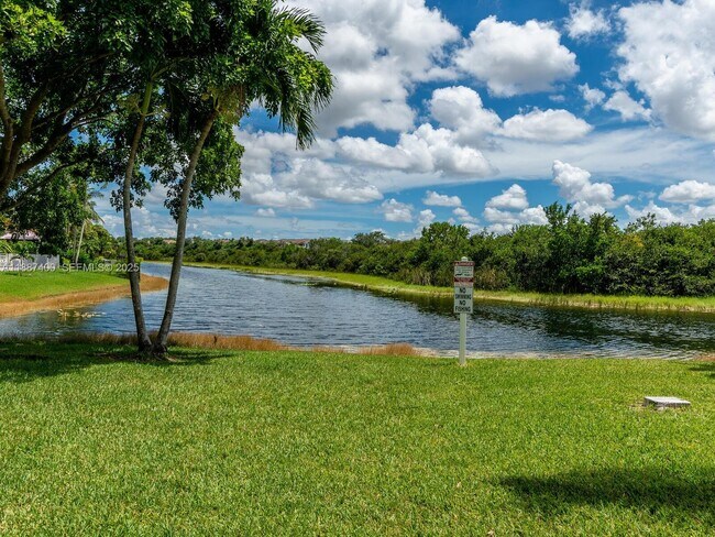 Building Photo - 16230 SW 36th St