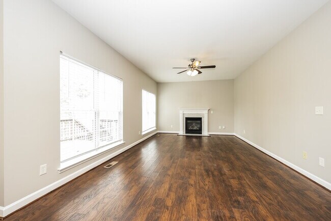 Building Photo - 1245 Canyon Ridge Ct