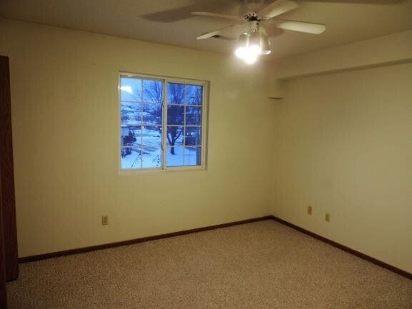 Building Photo - $1,060 | 2 Bedroom, 1 Bathroom Condo | Pet Friendly* | Sublease* | Available for December 12th, 2...