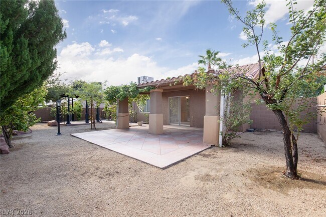Building Photo - 7900 White Grass Ave
