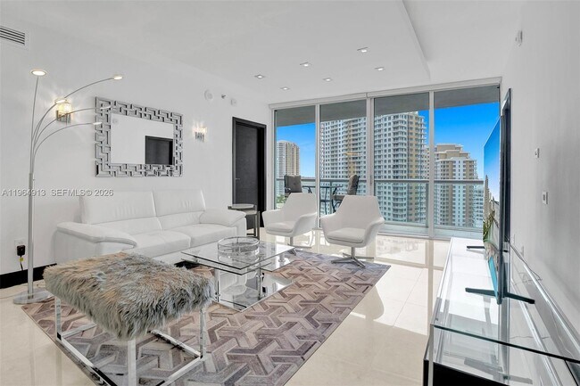 Building Photo - 465 Brickell Ave