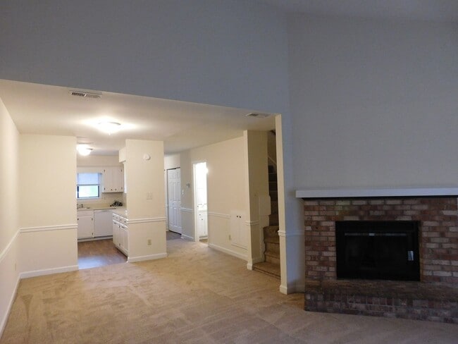 Building Photo - 1509 College Way