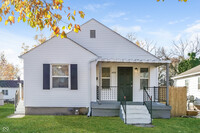 Building Photo - 4725 E 16th St
