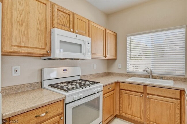 Building Photo - 2576 Velez Valley Way