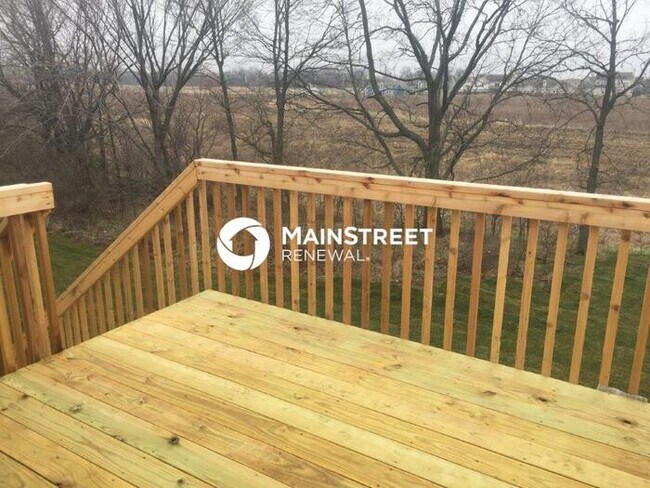Building Photo - 4 Bedroom Pet-Friendly Home in Louisburg, KS with Main Street Renewal