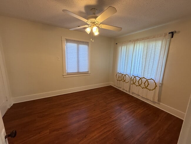 Building Photo - 4382 11th St