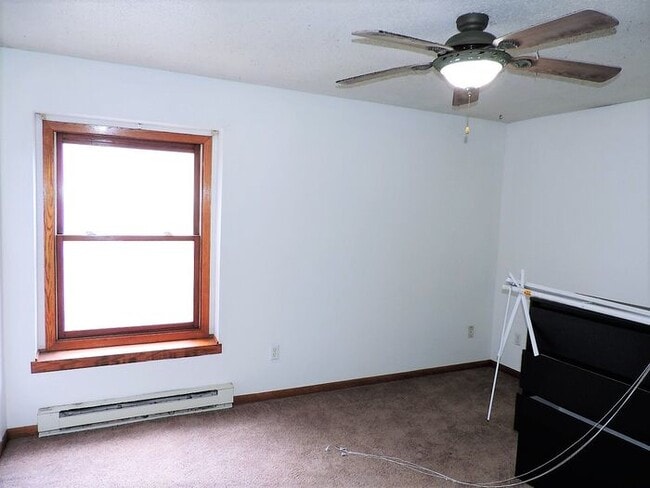 Building Photo - $1,250 | 2 Bedroom, 1 Bathroom Condo | Pet Friendly* | Available for an August 7th, 2026 Move In!