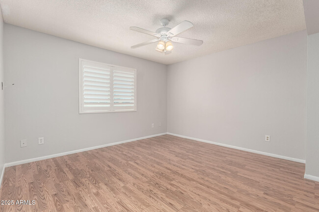 Building Photo - 4731 W Wescott Dr