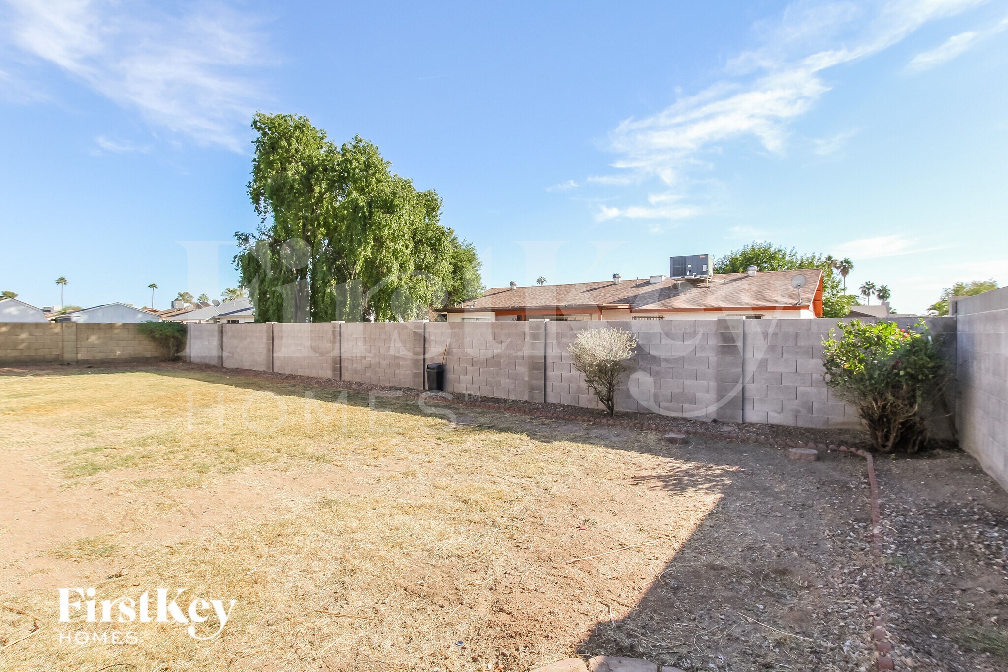Building Photo - 5031 W Windrose Dr