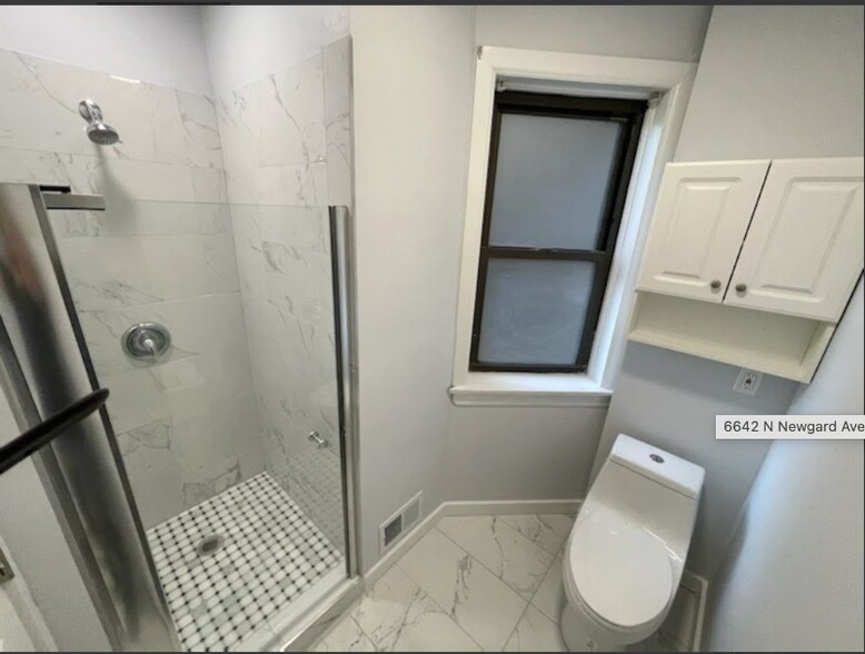 Building Photo - 6642 N Newgard Ave