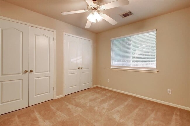 Building Photo - 3614 Bird House Dr