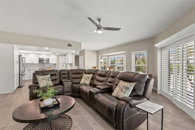 Building Photo - 9201 Captiva Cir